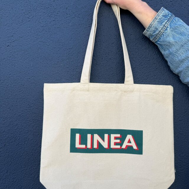 Linea Canvas Tote